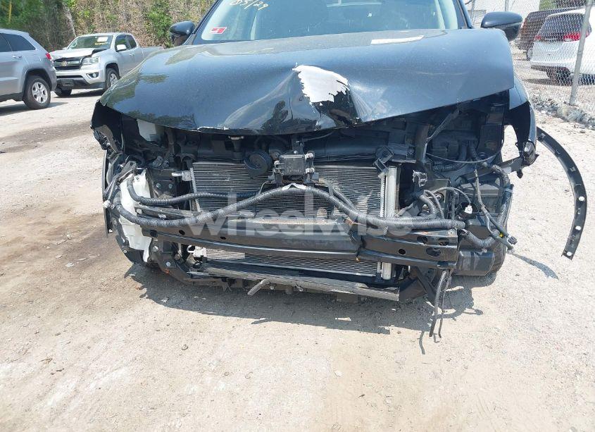 Photo 6 of 2019 Nissan Rogue S (VIN KNMAT2MV5KP559356)