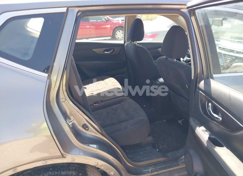 Photo 8 of 2015 Nissan Rogue S (VIN KNMAT2MV6FP523326)