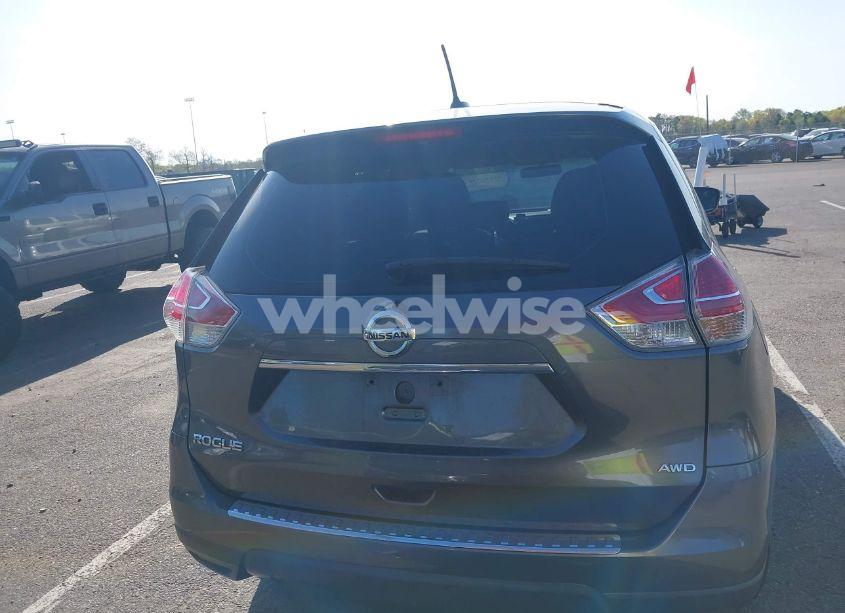 Photo 16 of 2015 Nissan Rogue S (VIN KNMAT2MV6FP537002)