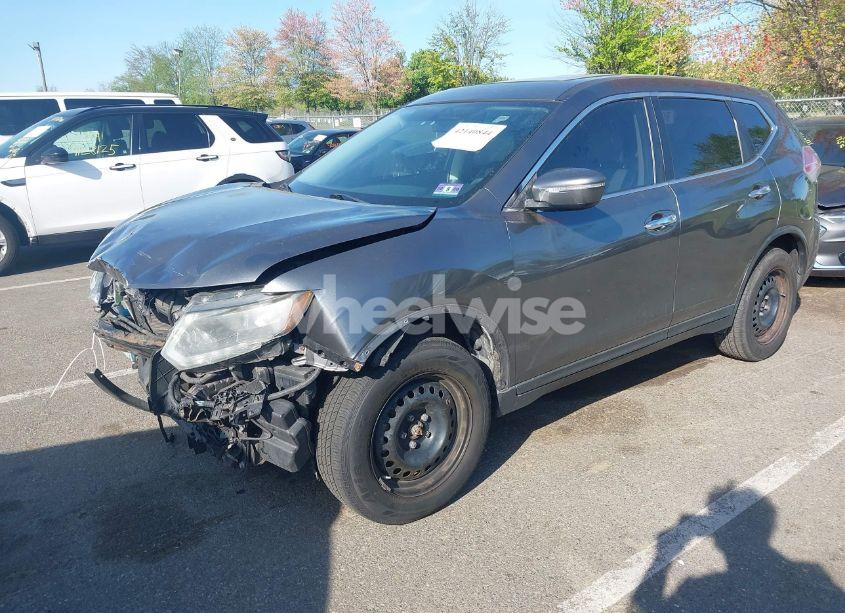 Photo 2 of 2015 Nissan Rogue S (VIN KNMAT2MV6FP537002)