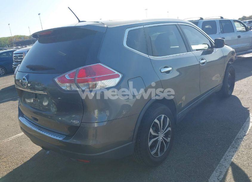 Photo 4 of 2015 Nissan Rogue S (VIN KNMAT2MV6FP537002)