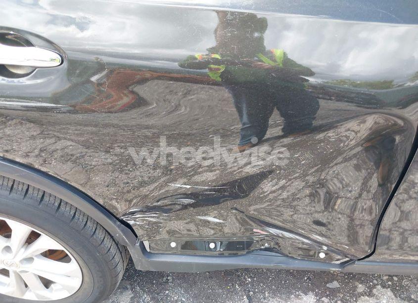 Photo 6 of 2016 Nissan Rogue SV (VIN KNMAT2MV6GP634394)