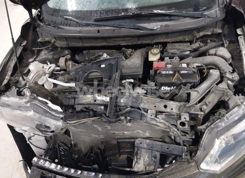 Photo 10 of 2016 Nissan Rogue S (VIN KNMAT2MV6GP673079)