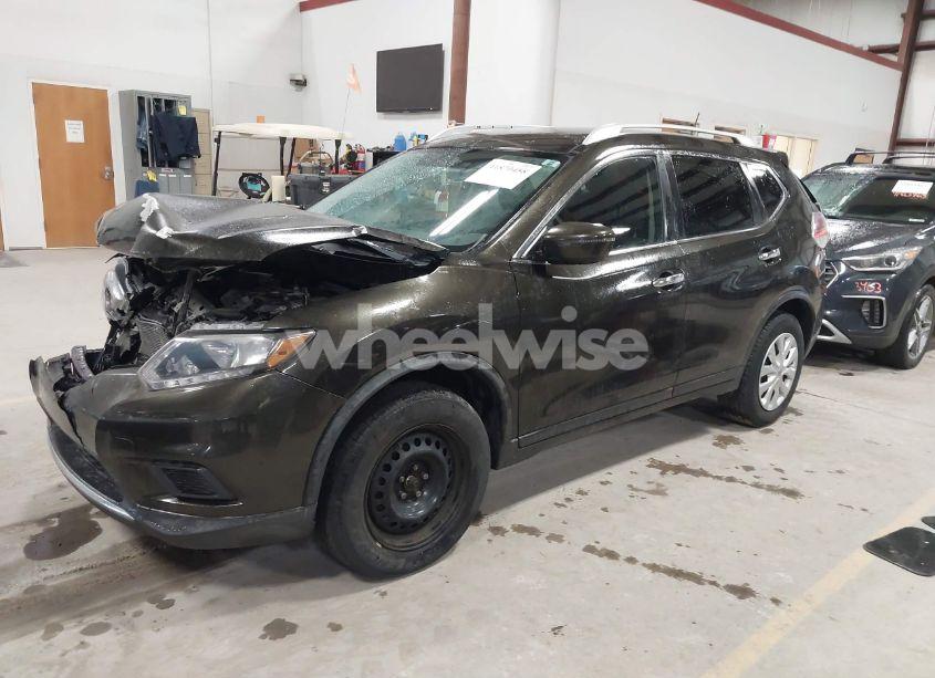 Photo 2 of 2016 Nissan Rogue S (VIN KNMAT2MV6GP673079)