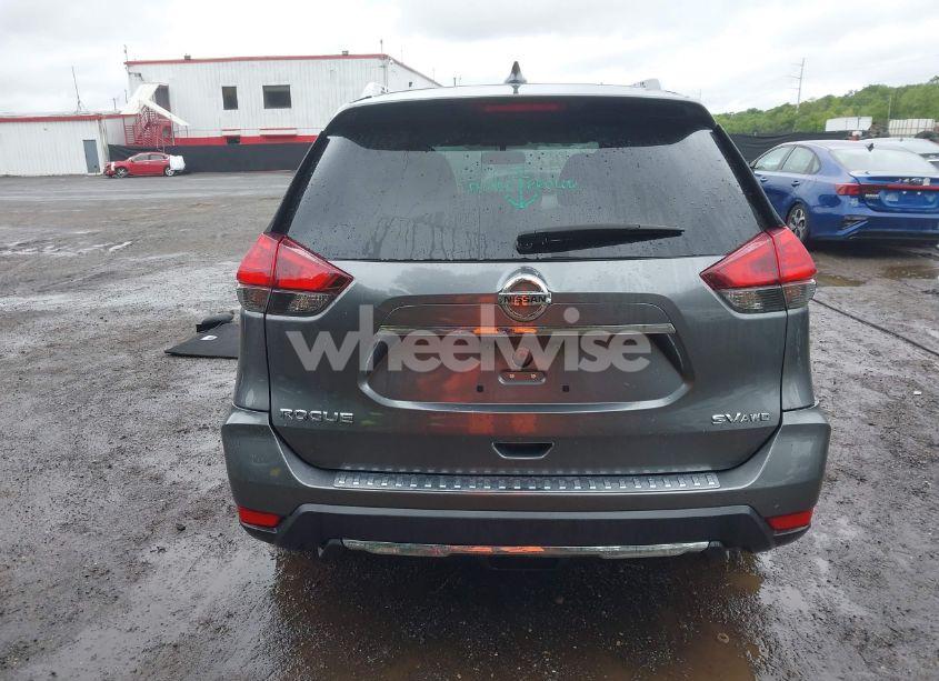 Photo 16 of 2017 Nissan Rogue SV (VIN KNMAT2MV6HP619038)