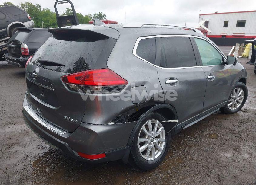 Photo 6 of 2017 Nissan Rogue SV (VIN KNMAT2MV6HP619038)