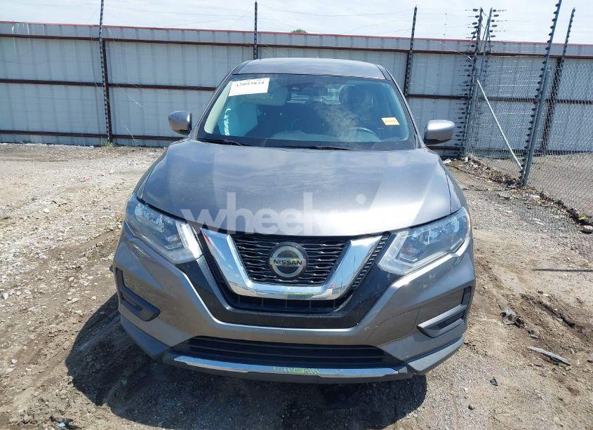 Photo 12 of 2019 Nissan Rogue S (VIN KNMAT2MV6KP505063)