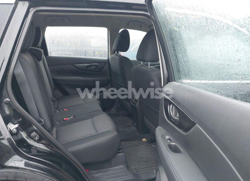 Photo 8 of 2020 Nissan Rogue S INTELLIGENT AWD (VIN KNMAT2MV6LP521913)