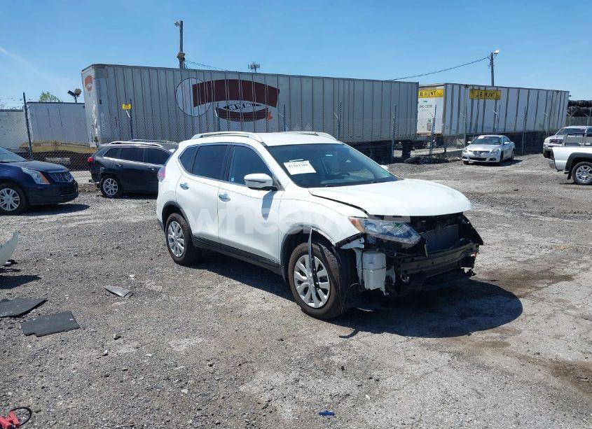 2016 Nissan Rogue S (VIN KNMAT2MV7GP592950) main photo