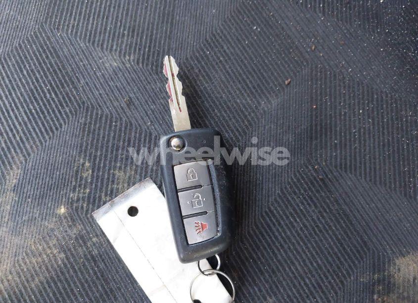 Photo 11 of 2016 Nissan Rogue S (VIN KNMAT2MV7GP592950)