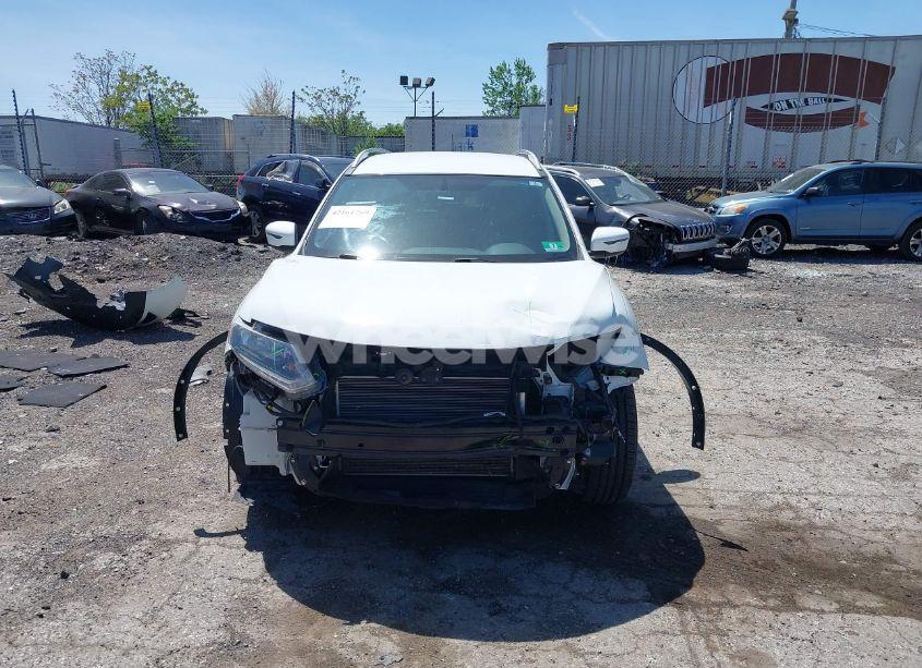 Photo 13 of 2016 Nissan Rogue S (VIN KNMAT2MV7GP592950)