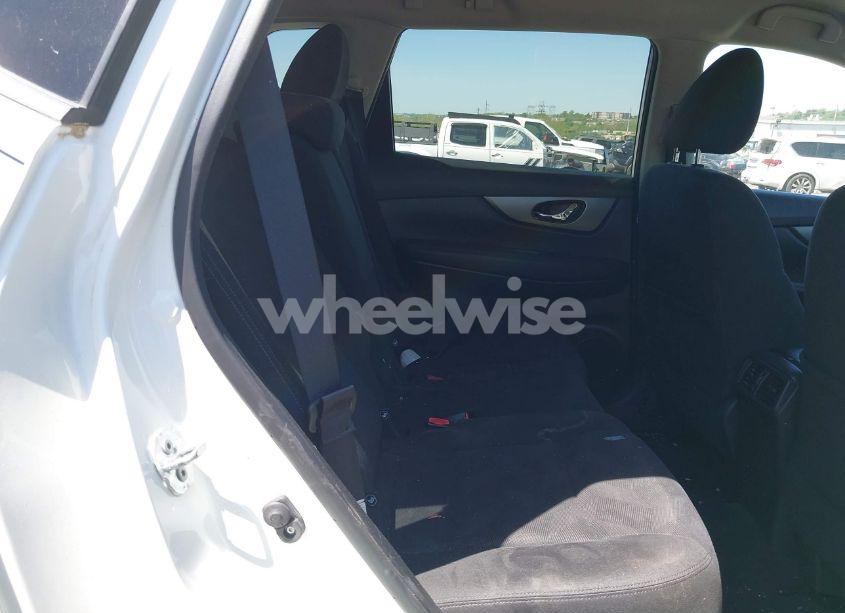 Photo 8 of 2016 Nissan Rogue S (VIN KNMAT2MV7GP592950)