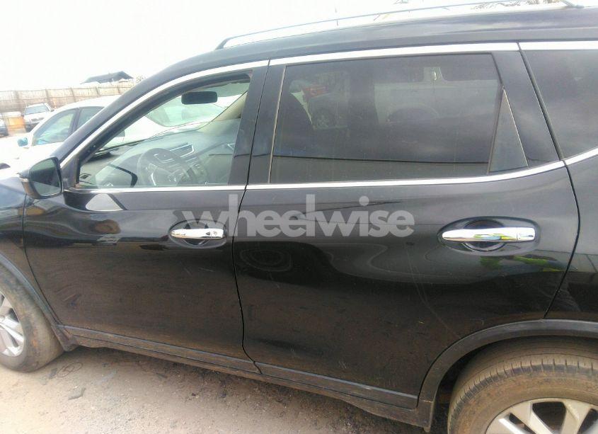 Photo 14 of 2016 Nissan Rogue SV (VIN KNMAT2MV7GP622562)