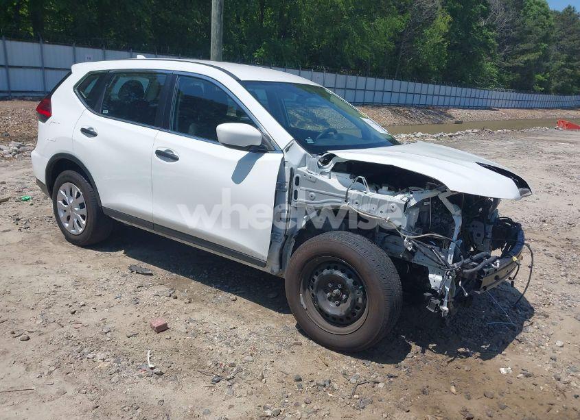 2017 Nissan Rogue S (VIN KNMAT2MV7HP533088) main photo