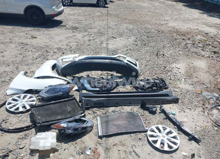 Photo 12 of 2017 Nissan Rogue S (VIN KNMAT2MV7HP533088)