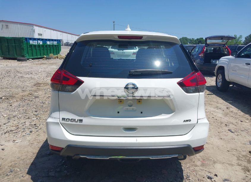 Photo 17 of 2017 Nissan Rogue S (VIN KNMAT2MV7HP533088)