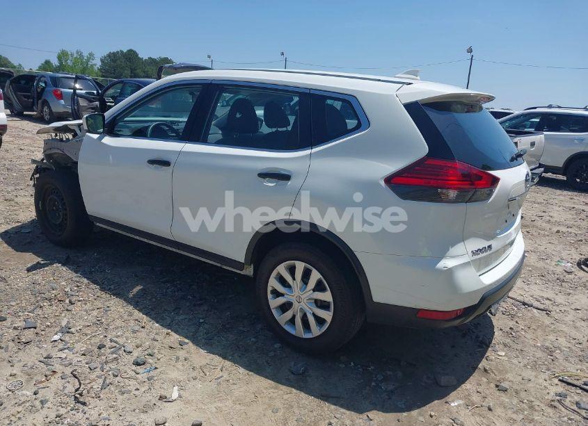 Photo 3 of 2017 Nissan Rogue S (VIN KNMAT2MV7HP533088)