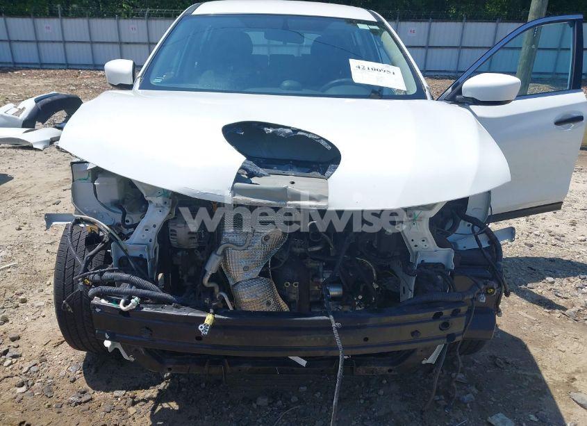 Photo 6 of 2017 Nissan Rogue S (VIN KNMAT2MV7HP533088)