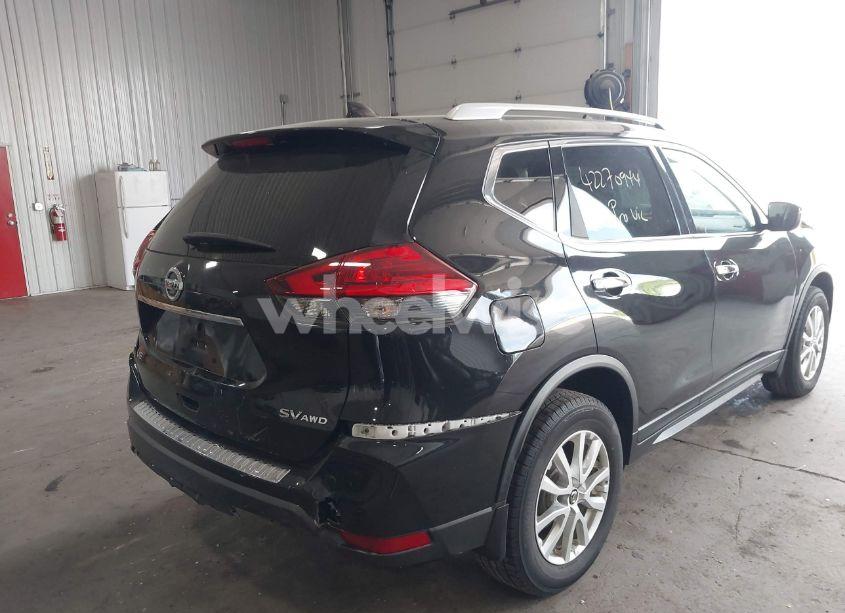 Photo 6 of 2017 Nissan Rogue SV (VIN KNMAT2MV7HP593789)