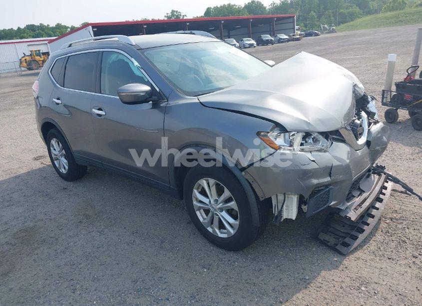 2015 Nissan Rogue SV (VIN KNMAT2MV8FP567490) main photo