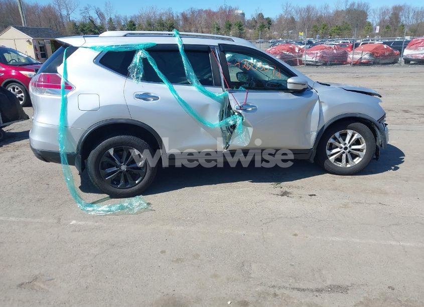 Photo 13 of 2016 Nissan Rogue SV (VIN KNMAT2MV8GP654453)