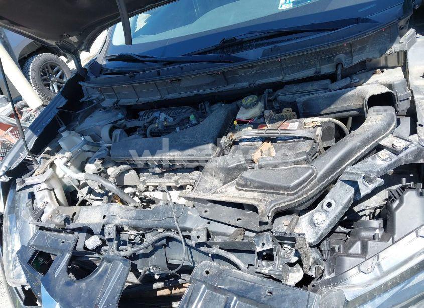 Photo 10 of 2015 Nissan Rogue S (VIN KNMAT2MV9FP564744)