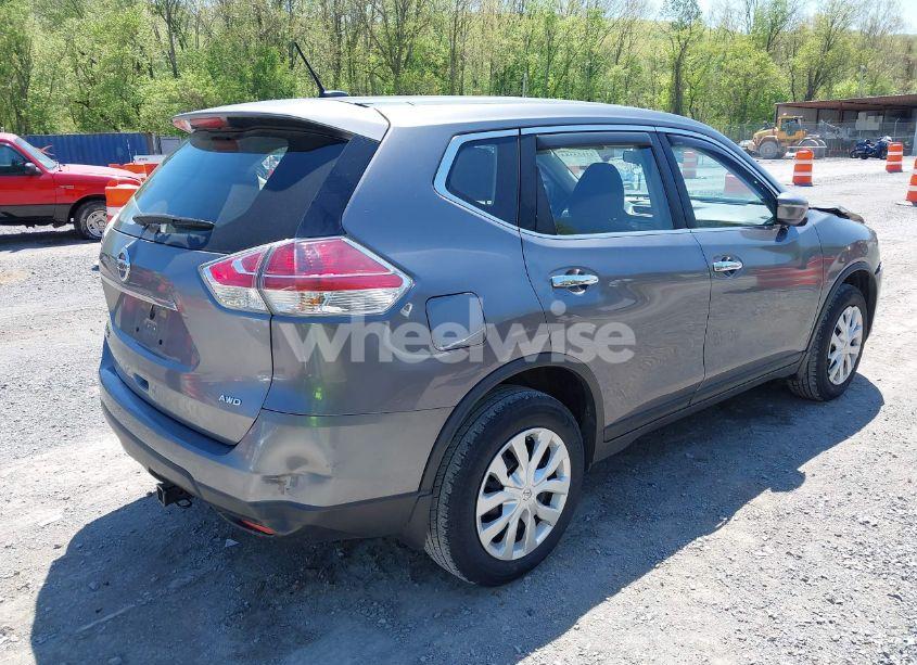 Photo 4 of 2015 Nissan Rogue S (VIN KNMAT2MV9FP564744)