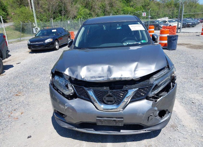 Photo 6 of 2015 Nissan Rogue S (VIN KNMAT2MV9FP564744)