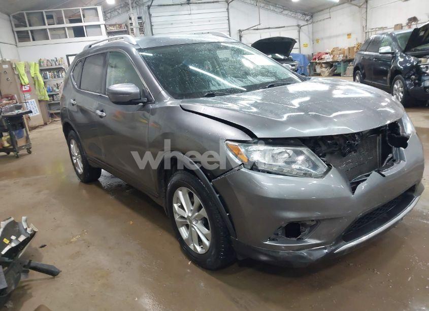 2015 Nissan Rogue SV (VIN KNMAT2MV9FP574321) main photo