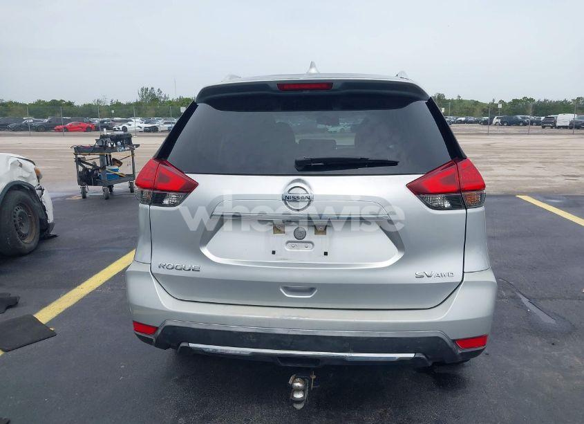 Photo 17 of 2017 Nissan Rogue SV (VIN KNMAT2MV9HP552905)