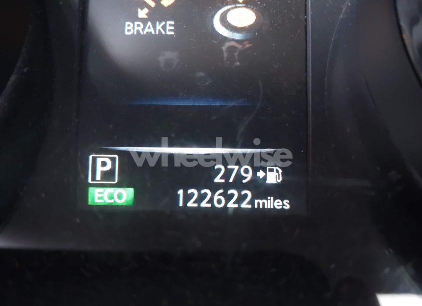 Photo 7 of 2017 Nissan Rogue SV (VIN KNMAT2MV9HP585290)