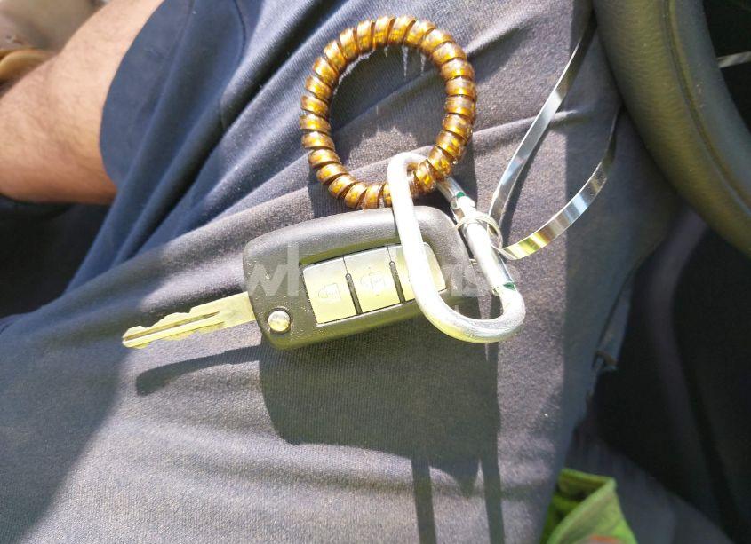 Photo 11 of 2017 Nissan Rogue S (VIN KNMAT2MV9HP613184)