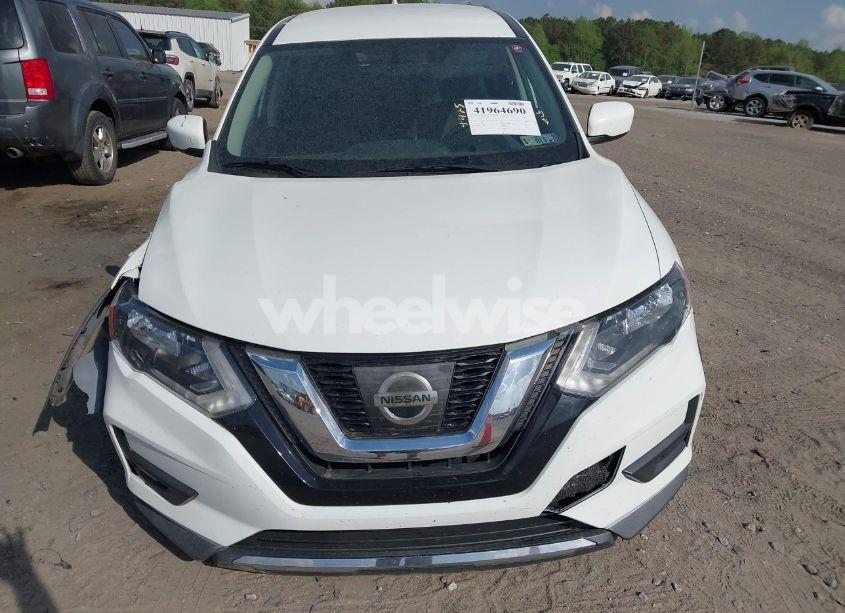 Photo 12 of 2017 Nissan Rogue S (VIN KNMAT2MV9HP613184)