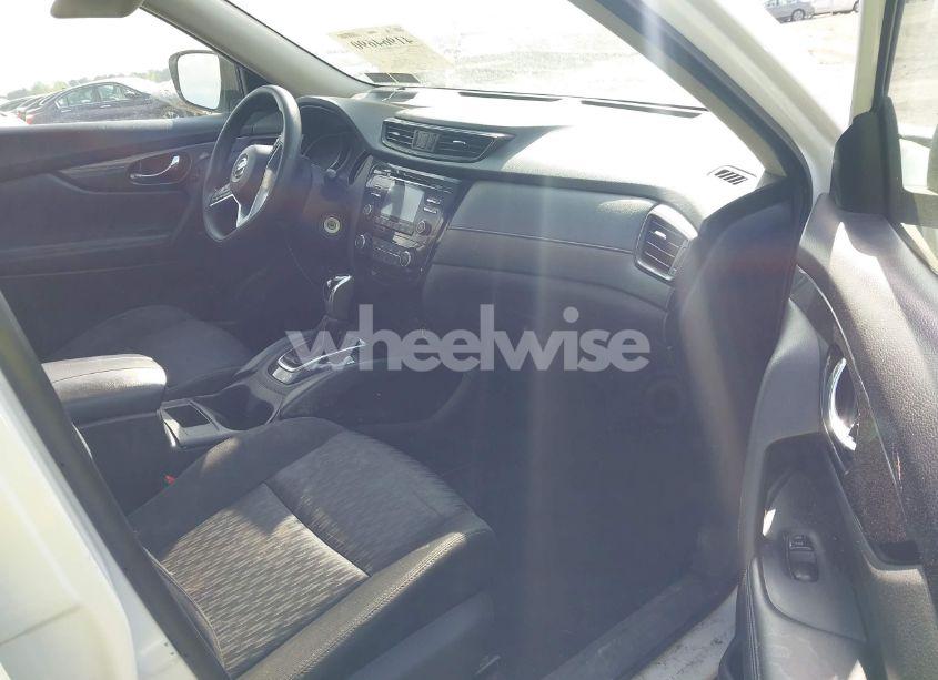 Photo 5 of 2017 Nissan Rogue S (VIN KNMAT2MV9HP613184)