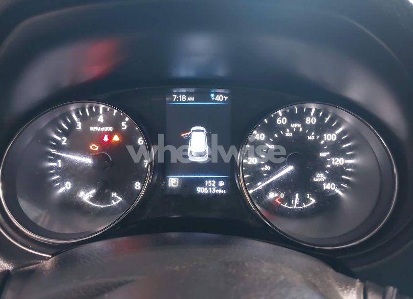 Photo 7 of 2018 Nissan Rogue SV (VIN KNMAT2MV9JP574926)