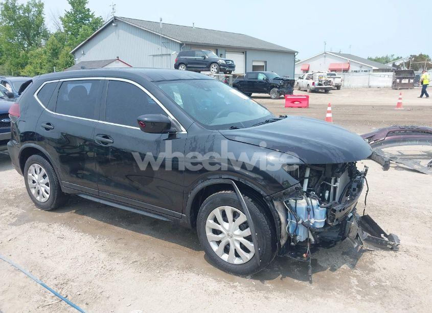 2019 Nissan Rogue S (VIN KNMAT2MV9KP518860) main photo