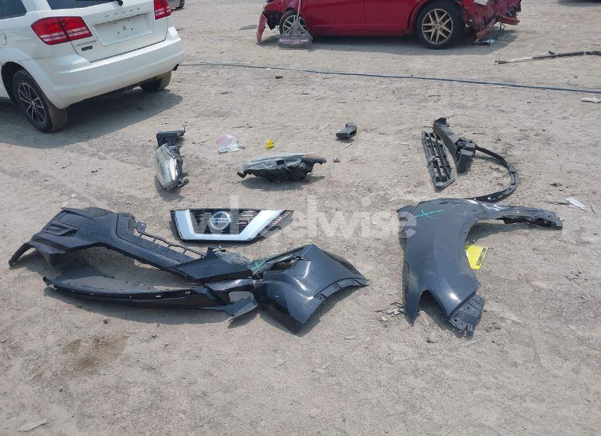 Photo 12 of 2019 Nissan Rogue S (VIN KNMAT2MV9KP518860)