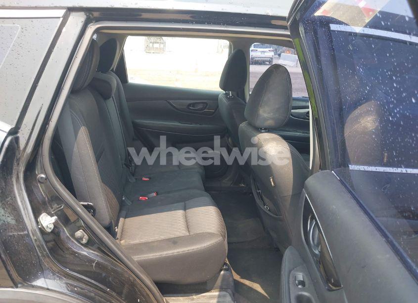 Photo 8 of 2019 Nissan Rogue S (VIN KNMAT2MV9KP518860)