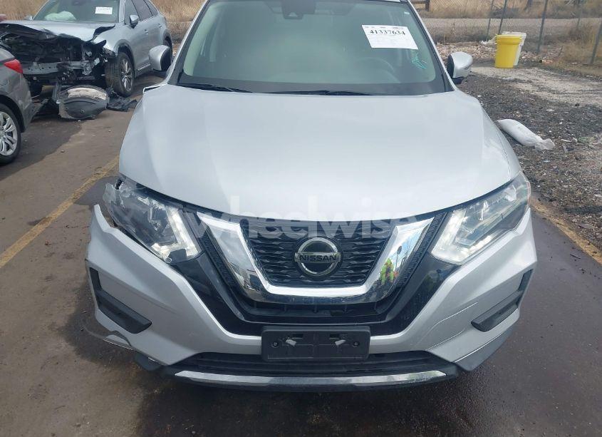 Photo 12 of 2019 Nissan Rogue SV (VIN KNMAT2MV9KP538364)