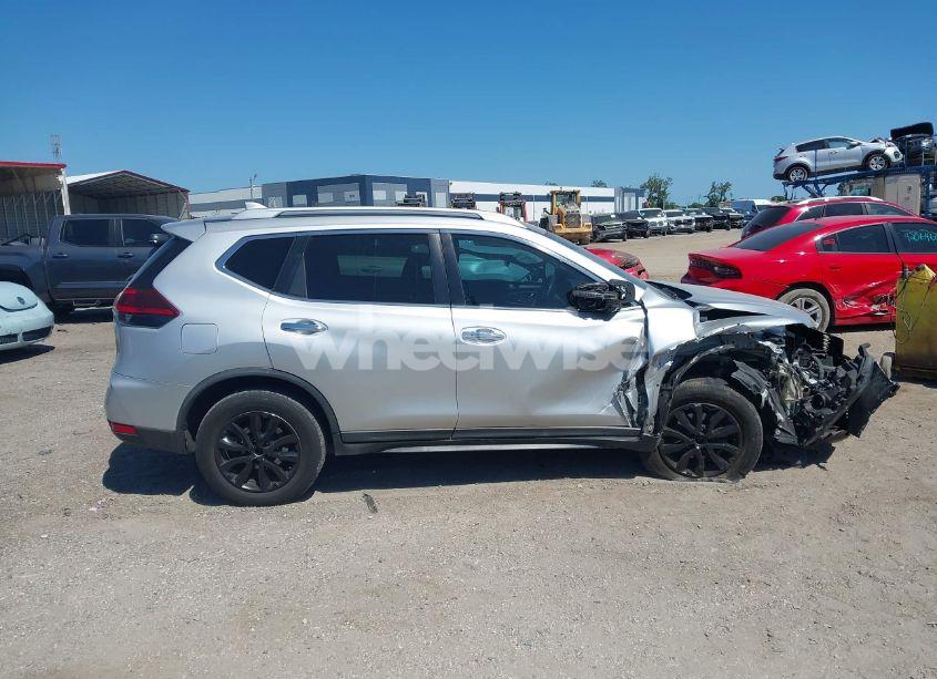 Photo 13 of 2020 Nissan Rogue SV INTELLIGENT AWD (VIN KNMAT2MV9LP510663)