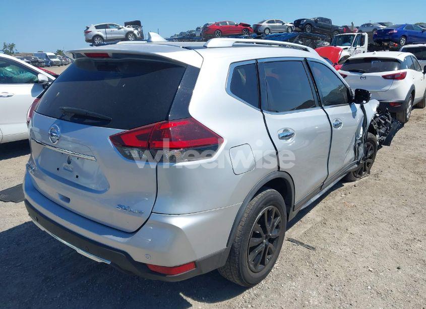 Photo 4 of 2020 Nissan Rogue SV INTELLIGENT AWD (VIN KNMAT2MV9LP510663)
