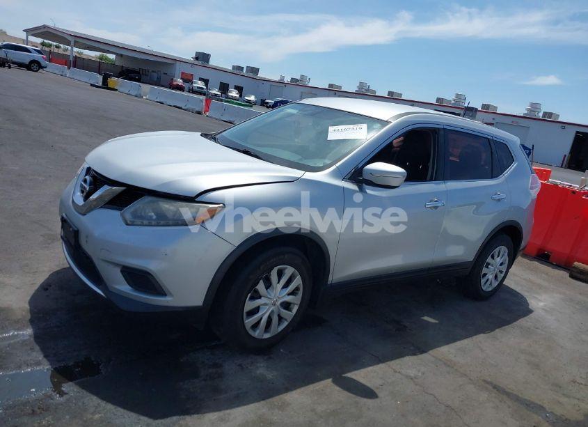 Photo 14 of 2015 Nissan Rogue S (VIN KNMAT2MVXFP586722)