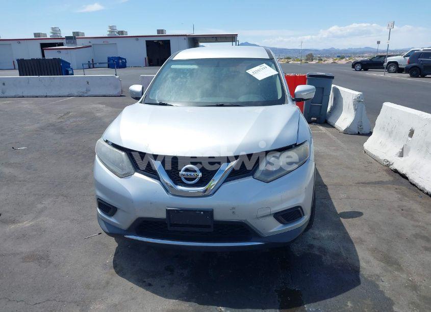 Photo 6 of 2015 Nissan Rogue S (VIN KNMAT2MVXFP586722)