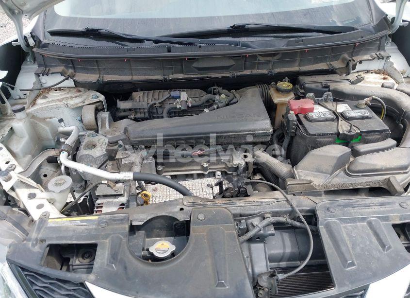 Photo 10 of 2016 Nissan Rogue SV (VIN KNMAT2MVXGP631725)