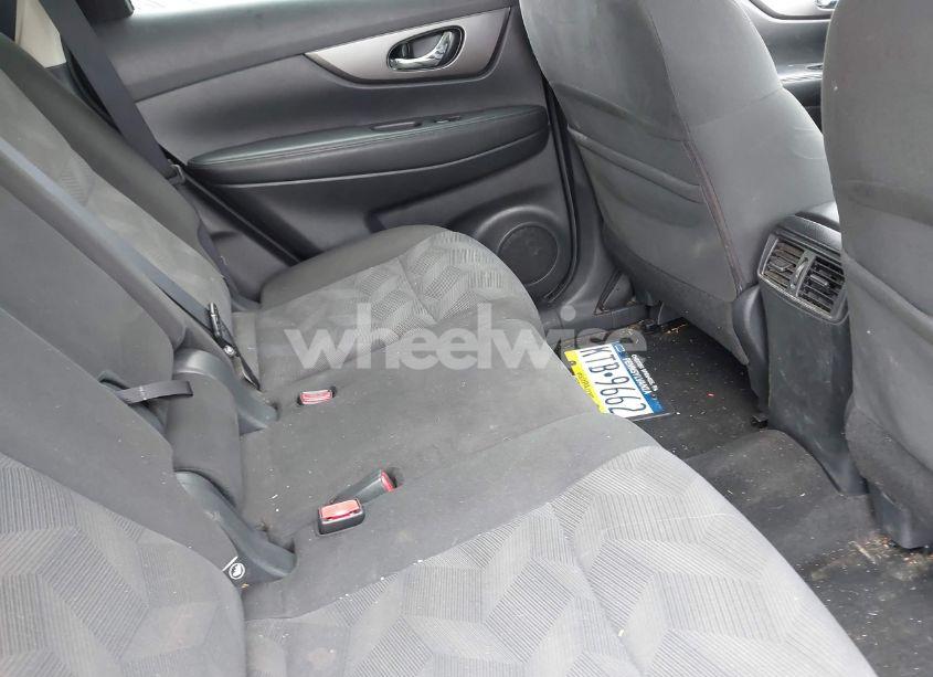 Photo 8 of 2016 Nissan Rogue SV (VIN KNMAT2MVXGP731906)