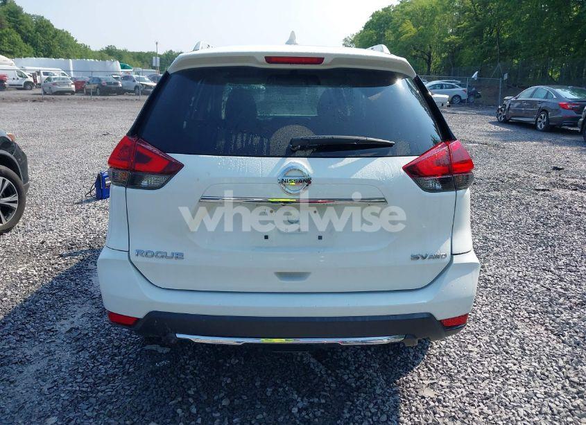 Photo 16 of 2018 Nissan Rogue SV (VIN KNMAT2MVXJP531325)