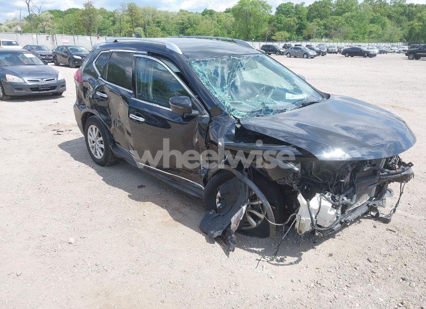 2018 Nissan Rogue SV (VIN KNMAT2MVXJP579066) main photo