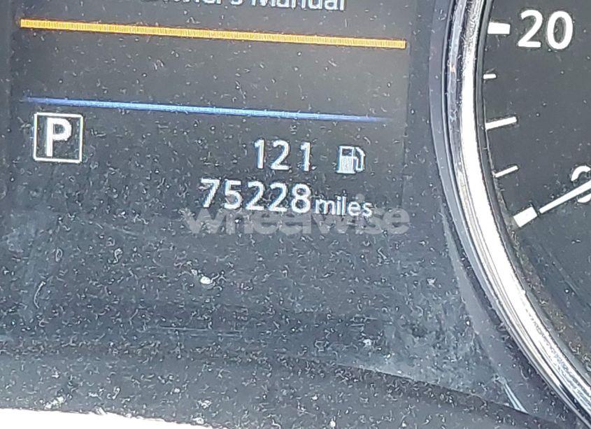 Photo 15 of 2018 Nissan Rogue SV (VIN KNMAT2MVXJP610705)