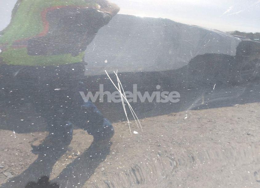 Photo 19 of 2018 Nissan Rogue SV (VIN KNMAT2MVXJP610705)