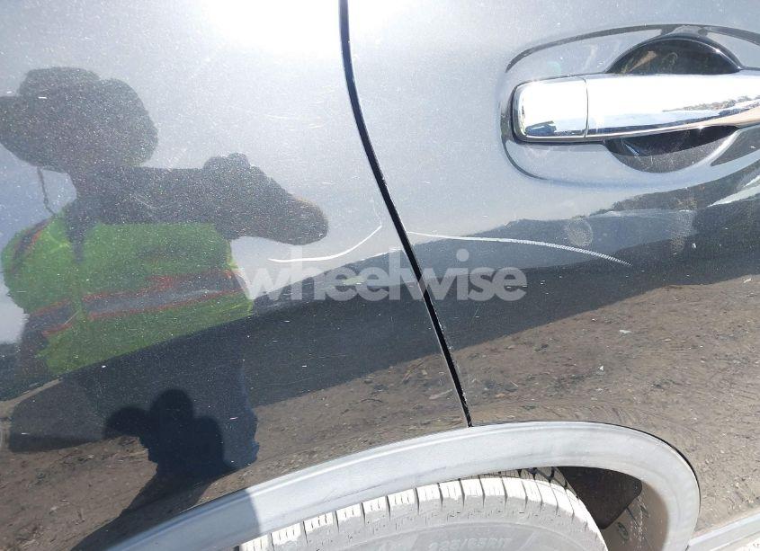 Photo 20 of 2018 Nissan Rogue SV (VIN KNMAT2MVXJP610705)